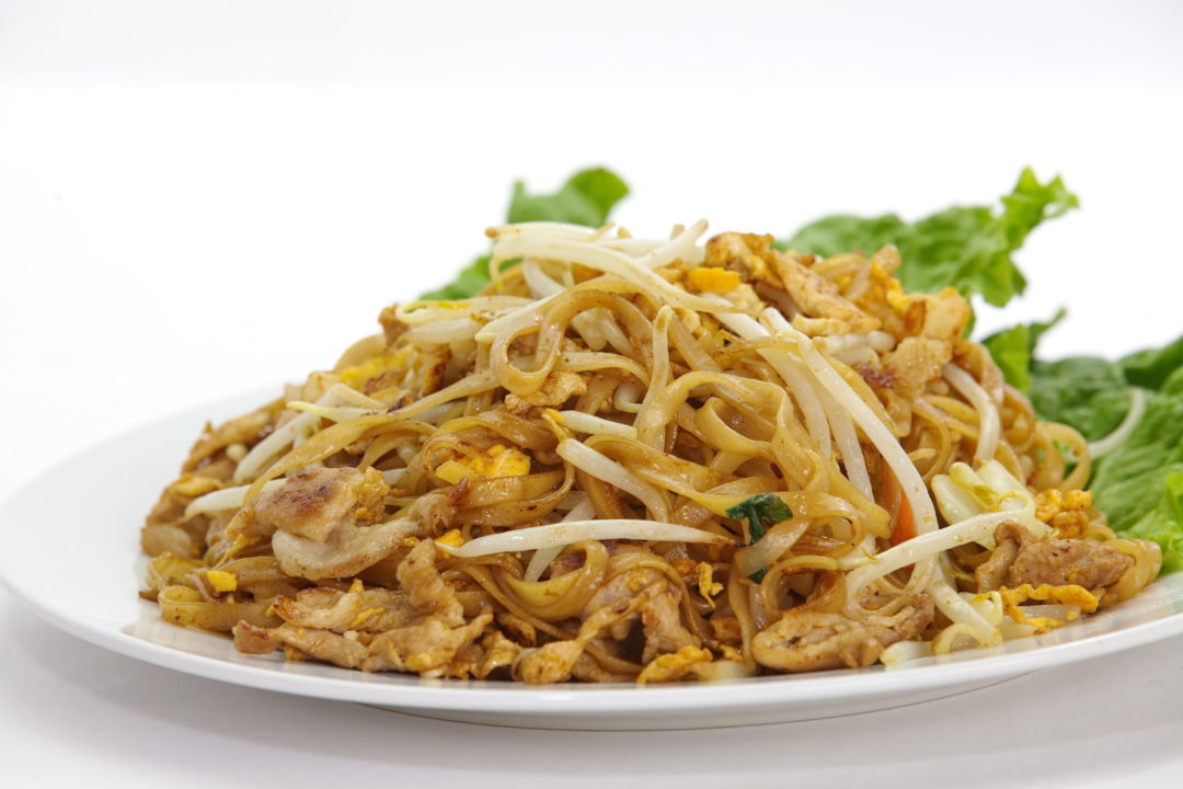 PAD THAI STYLE CHICKEN NOODLES